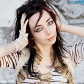 Jennifer Robin Authors+Artists - Robin-Jennifer.jpg